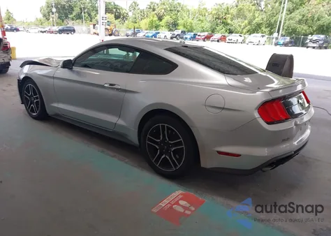 2018 Ford Mustang Ecoboost z USA, uszkodzony, nr VIN 1FA6P8TH9J5115583